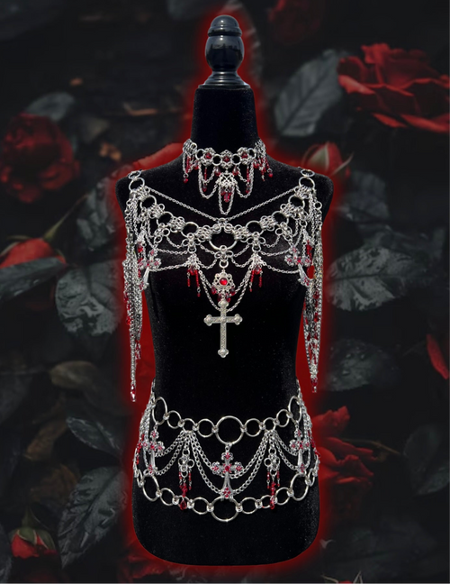 Carmilla’s Regalia
