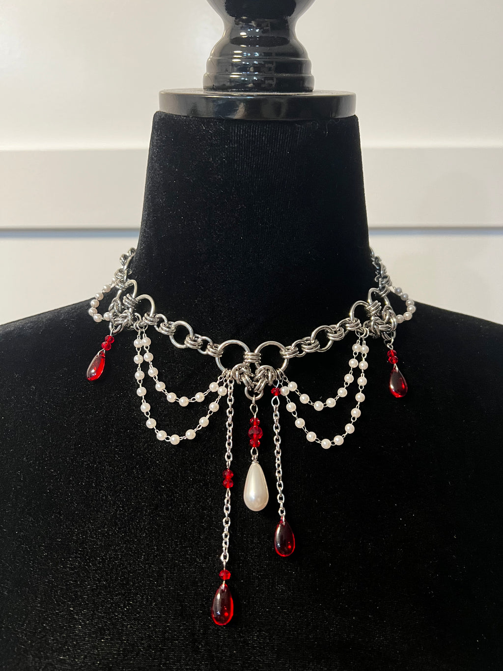 The Forbidden Lovers Necklace