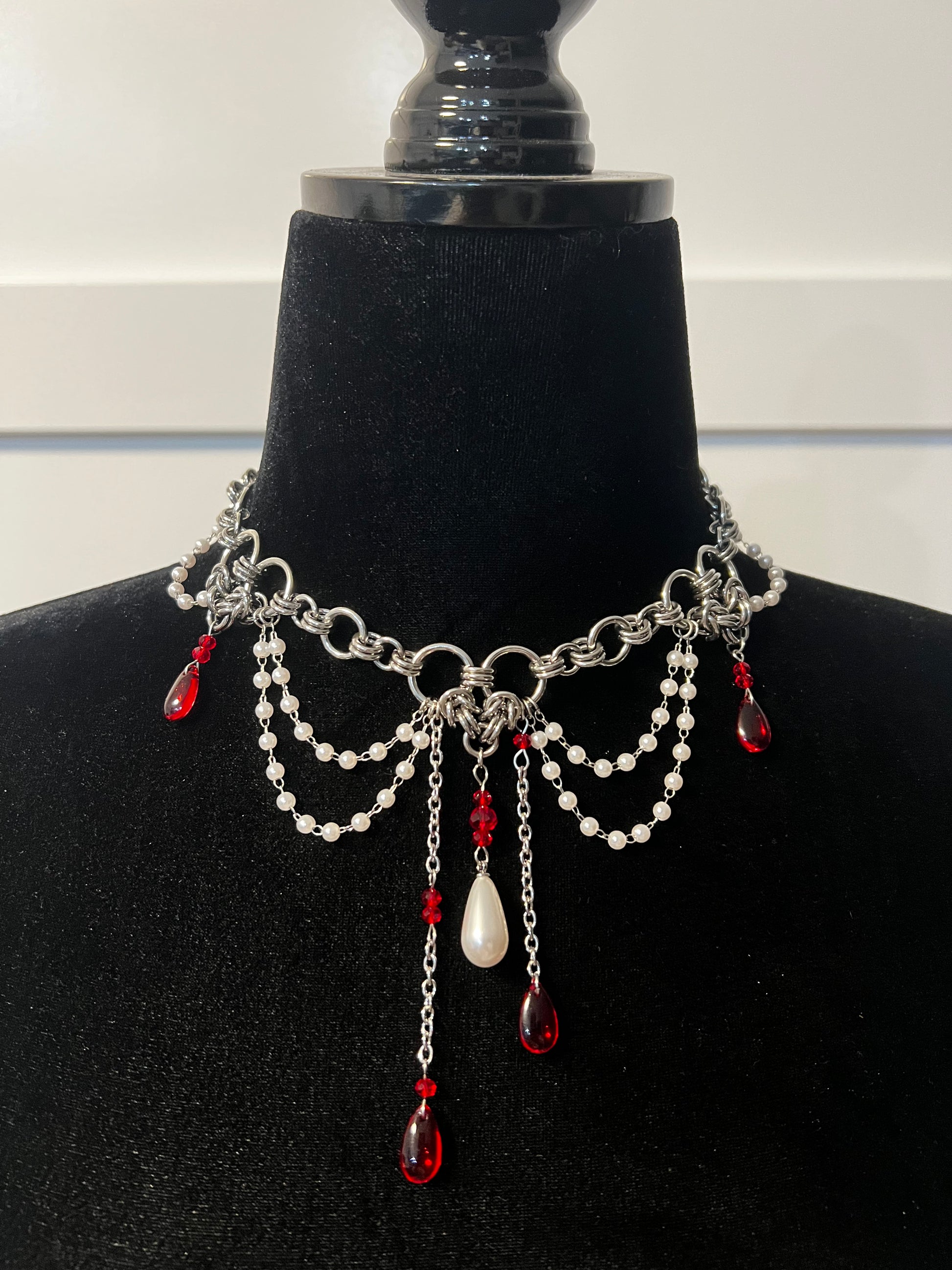 The Forbidden Lovers Necklace