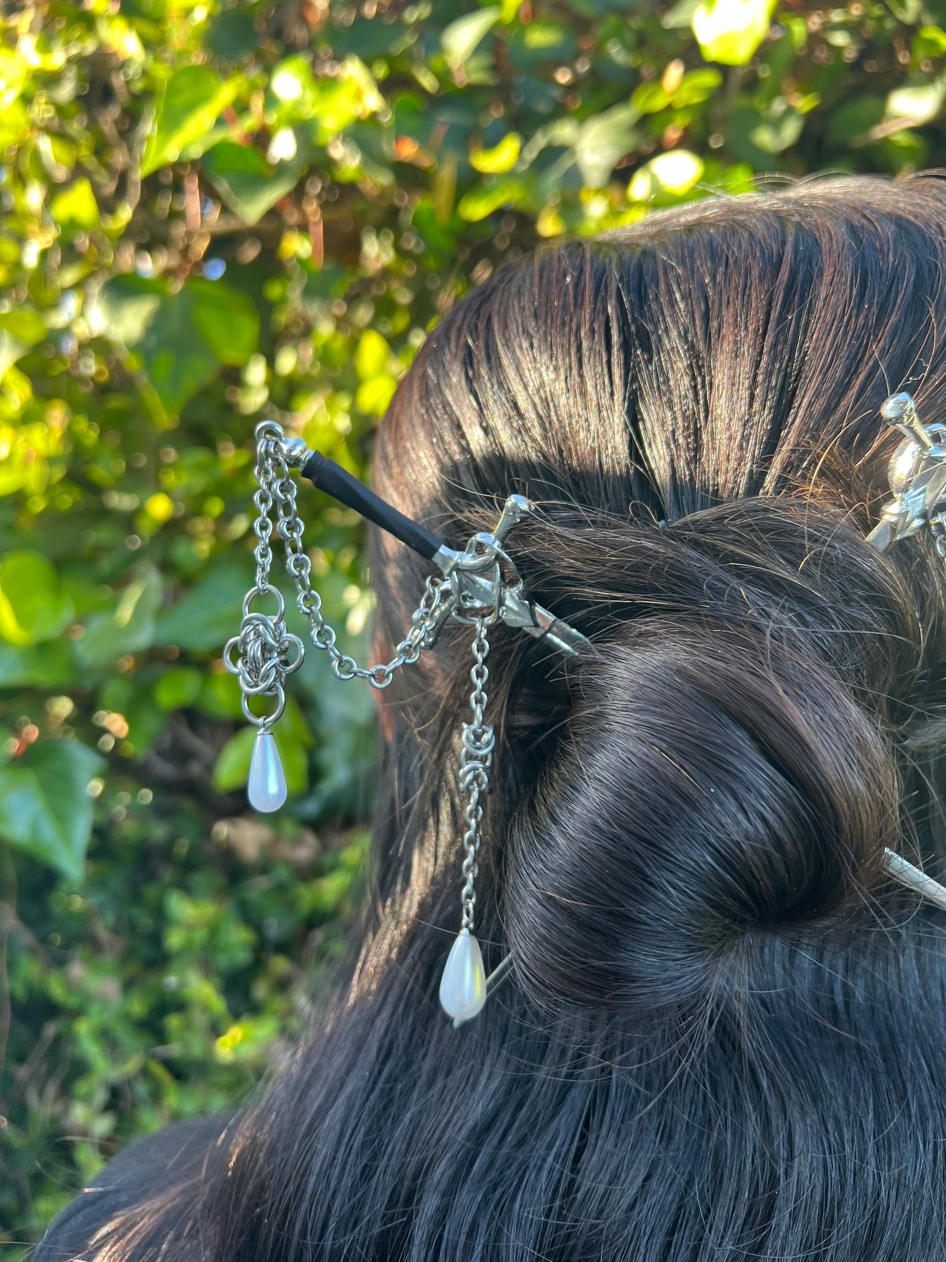 Pearl Knight Hairstick
